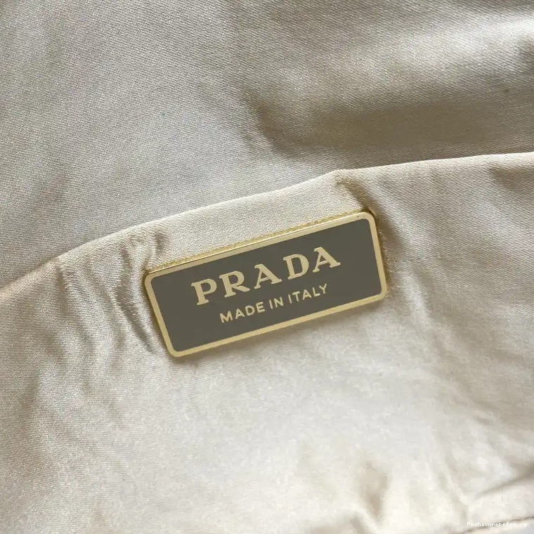 Fashionrepsfam ru 2406YA0087 Bags Prada 0624